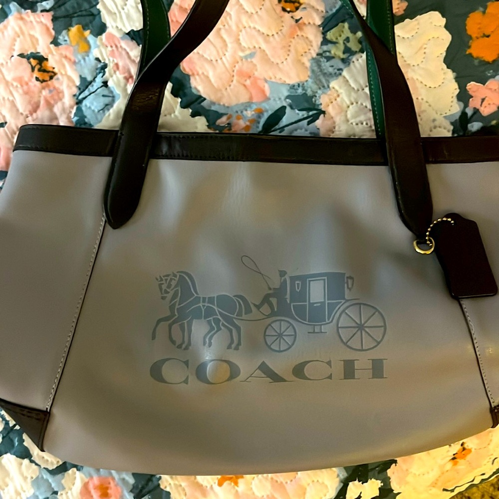 Authentic Coach designer bag, made from leather